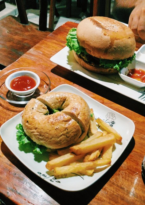 2016-09-11 12.15.10 1.jpg